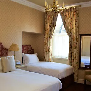 https://the-kennard.tophotelsbath.com