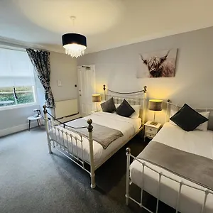 3* Pensión Ardenlee